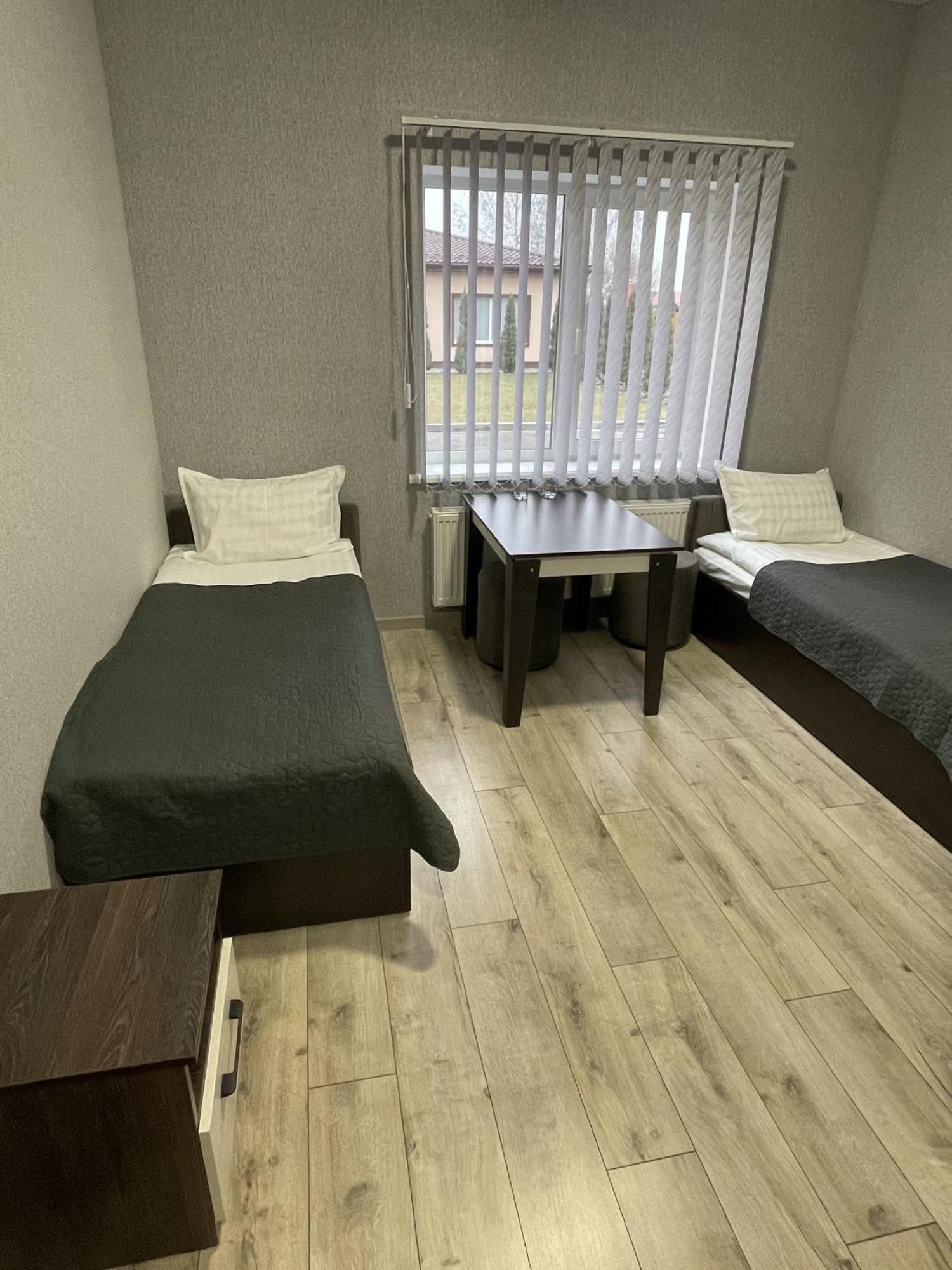 Hotel Ні Пуху, Ні Пера! Reshetylivka Exterior foto